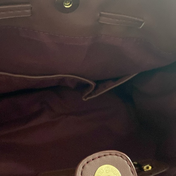 NWT BADGLEY MISCHKA -WINE COLORED MONO BAG - Picture 4 of 9